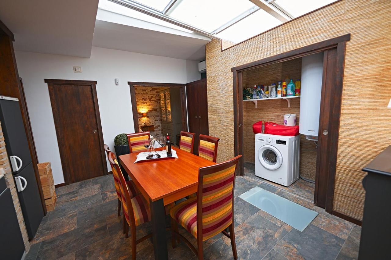 Apartamentos Infantes 28 龙达 外观 照片