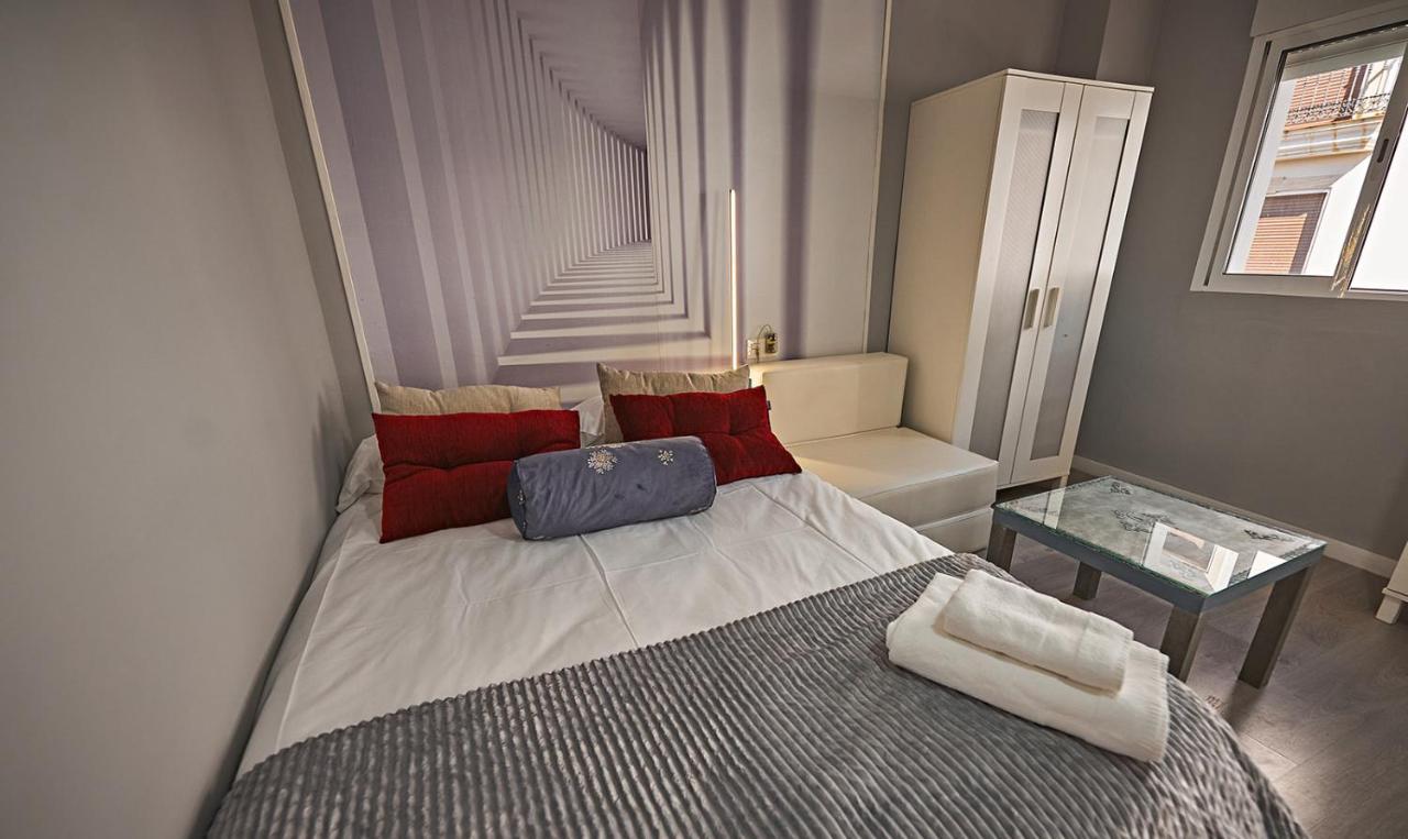 Apartamentos Infantes 28 龙达 外观 照片
